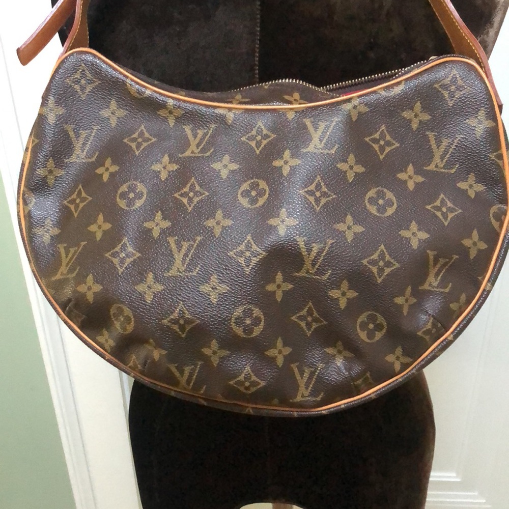 Louis Vuitton Crescent Bag - Picture 2 of 12